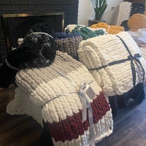 Handmade, Extremely soft chunky Chenille blankets and throws.